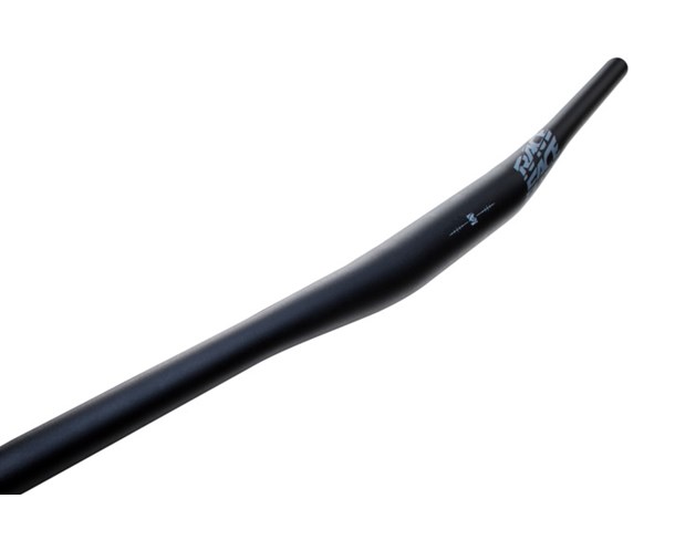 Volan RACE FACE CHESTER 35x780 20mm rise black
